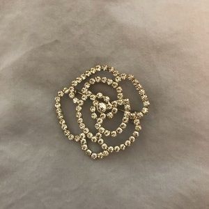 Beautiful rose crystal brooch!